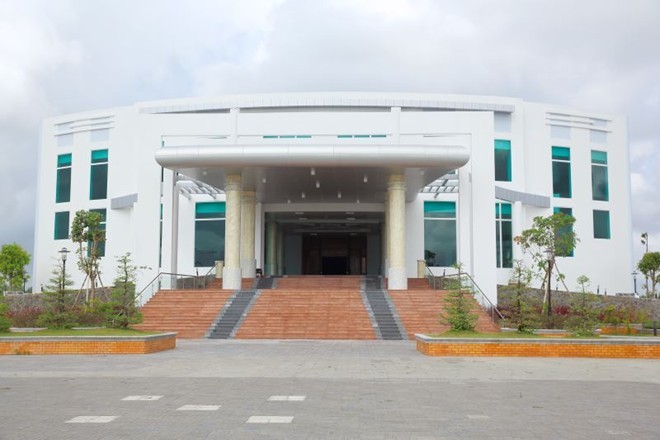 Ca Mau Conference Hall